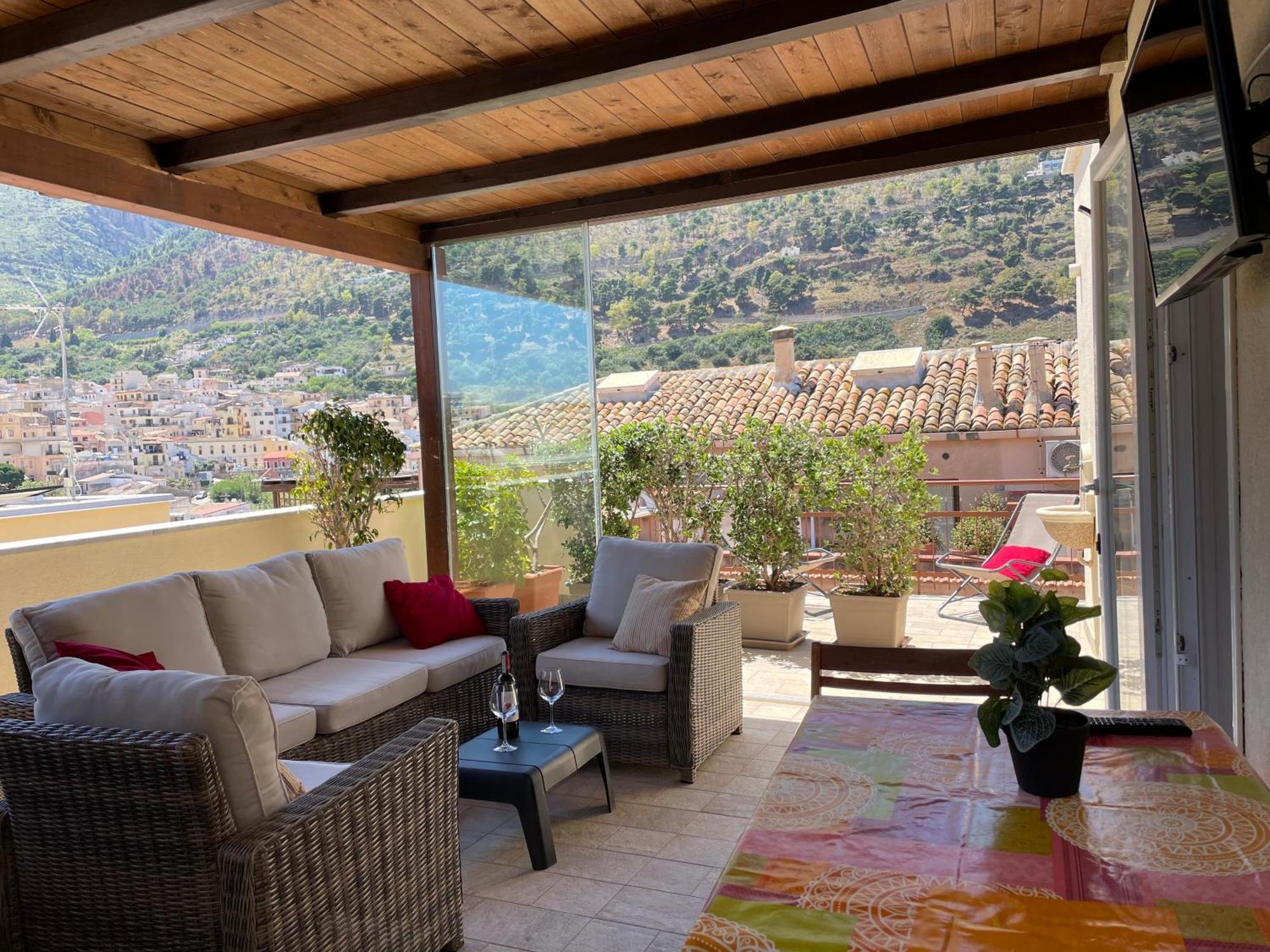 De La Sicilienne Apartment *